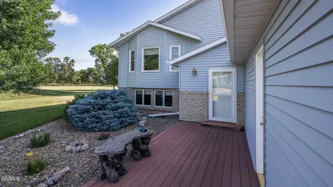 Other - 6940 Horseshoe Bnd, Bismarck, ND 58503 photo 3 of 13