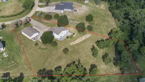 View/Area - 6940 Horseshoe Bnd, Bismarck, ND 58503 photo 2 of 6
