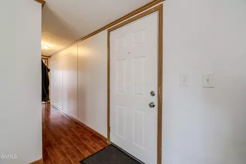 4755 British Dr, Bismarck, ND 58503