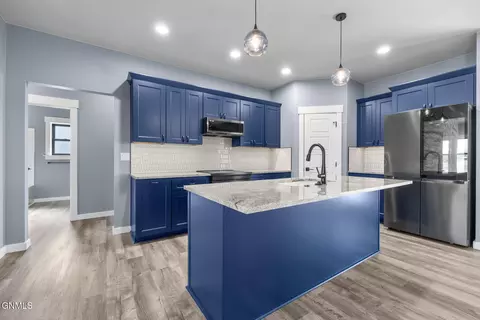 Kitchen - 5485 Nicholas Ave NW, Williston, ND 58801 photo 2 of 9
