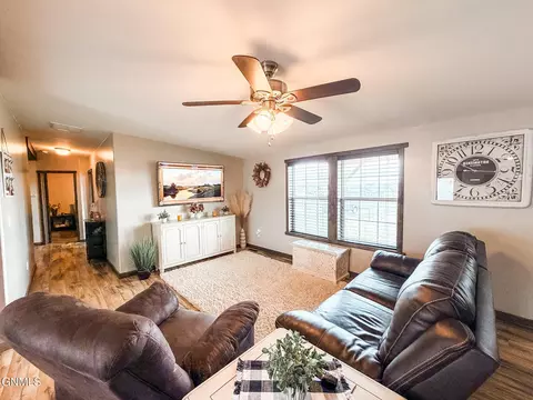 Living - 14038 Prairie Ln, Williston, ND 58801 photo 1 of 8