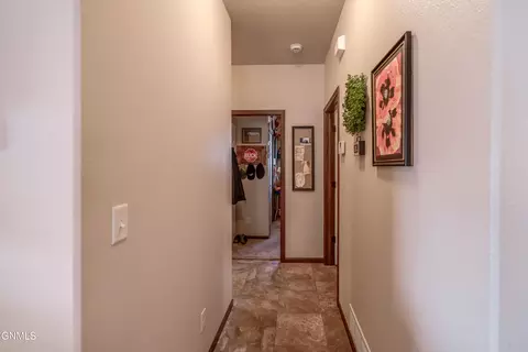 Entry Way - 342 Lorrain Dr, Bismarck, ND 58503 photo 2 of 6