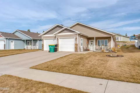Other - 342 Lorrain Dr, Bismarck, ND 58503 photo 8 of 10