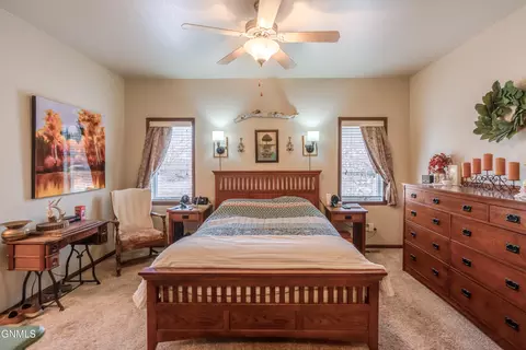 Bedroom - 342 Lorrain Dr, Bismarck, ND 58503 photo 1 of 5