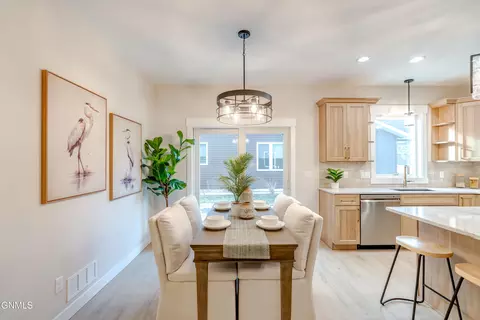 Dining - 4314 Downing St, Bismarck, ND 58504 photo 1 of 3