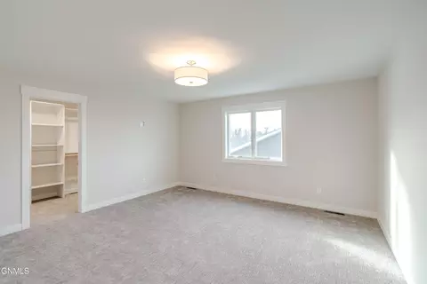 Bedroom - 4314 Downing St, Bismarck, ND 58504 photo 5 of 8