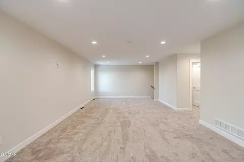 Living - 4314 Downing St, Bismarck, ND 58504 photo 8 of 8