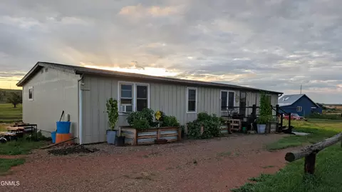 12195 23rd St NW, Watford City, ND 58854