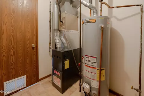 Other - 2877 Warwick Loop, Bismarck, ND 58504 photo 6 of 8