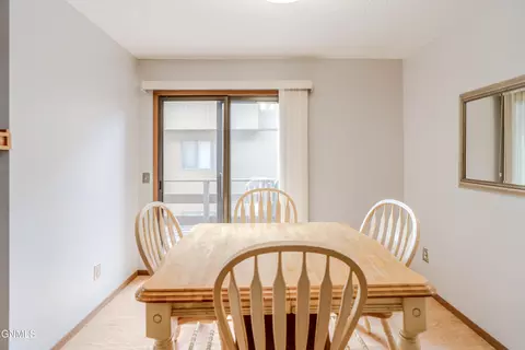 Dining - 2877 Warwick Loop, Bismarck, ND 58504 photo 2 of 3