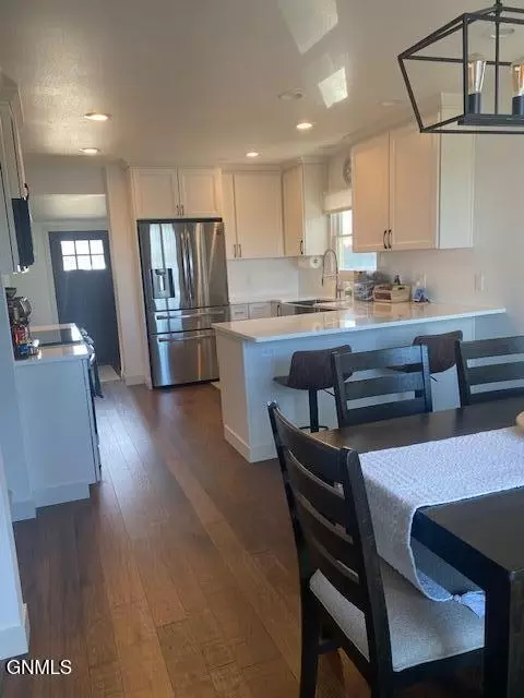 Kitchen - 8 Patterson Lake Dr, Dickinson, ND 58601 photo 1 of 9