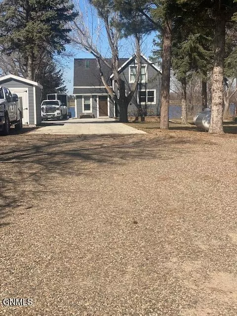 Other - 8 Patterson Lake Dr, Dickinson, ND 58601 photo 3 of 36