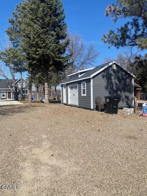 Other - 8 Patterson Lake Dr, Dickinson, ND 58601 photo 4 of 36