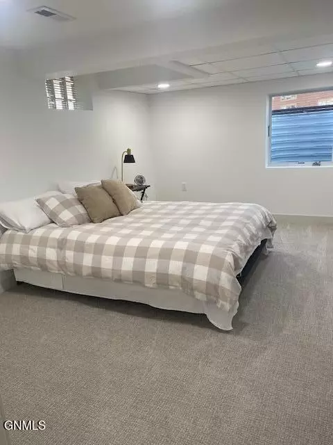 Bedroom - 8 Patterson Lake Dr, Dickinson, ND 58601 photo 3 of 10
