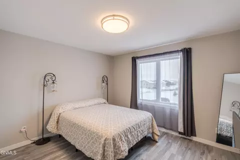 Bedroom - 5602 Titanium Dr, Bismarck, ND 58503 photo 4 of 5