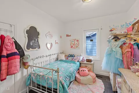 Bedroom - 1509 4th Ave W, Williston, ND 58801 photo 2 of 3