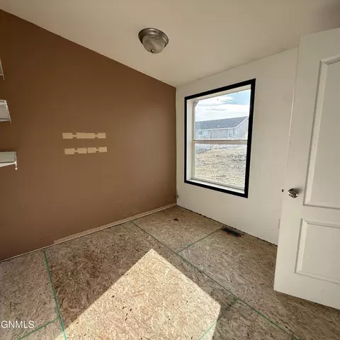 Bedroom - 13836 Stanley St NW, Williston, ND 58801 photo 3 of 4