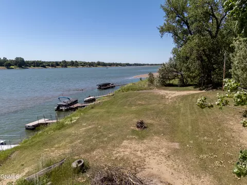 Other - 5800 Lariat Loop, Bismarck, ND 58503 photo 9 of 13