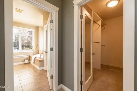 Other - 4912 Inlet Bay Dr SE, Mandan, ND 58554 photo 4 of 10