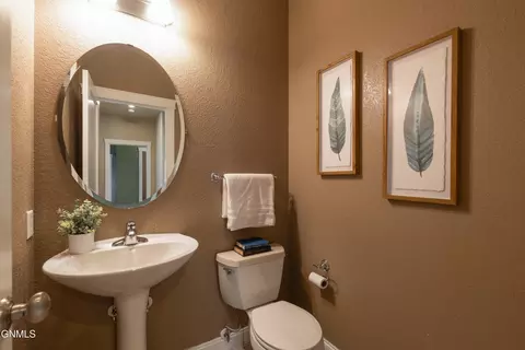 Other - 4912 Inlet Bay Dr SE, Mandan, ND 58554 photo 3 of 10