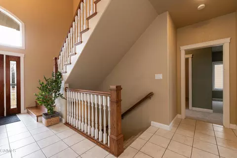 Entry Way - 4912 Inlet Bay Dr SE, Mandan, ND 58554 photo 9 of 9