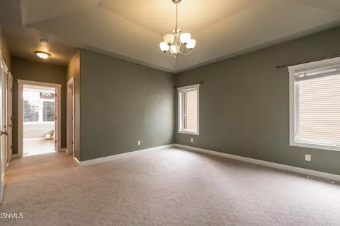 Bedroom - 4912 Inlet Bay Dr SE, Mandan, ND 58554 photo 1 of 3
