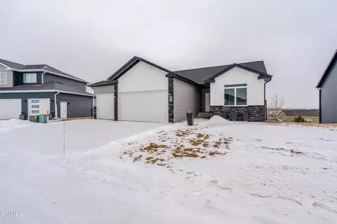 Exterior - 4810 Cornice Loop, Bismarck, ND 58503 photo 3 of 12
