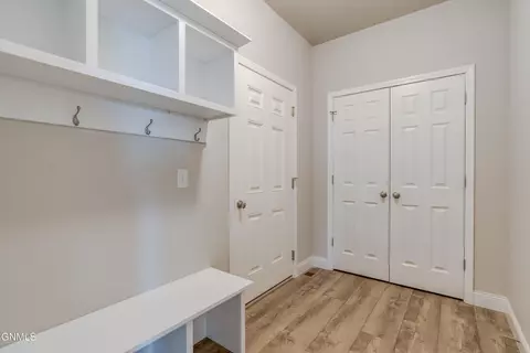 Entry Way - 4810 Cornice Loop, Bismarck, ND 58503 photo 4 of 8