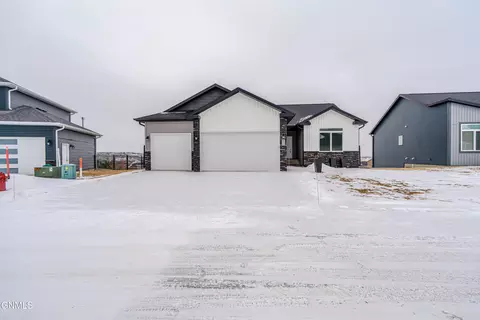 Exterior - 4810 Cornice Loop, Bismarck, ND 58503 photo 2 of 12