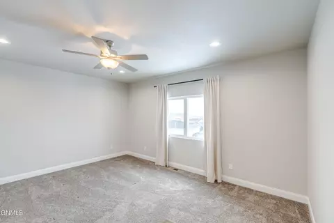 Bedroom - 4810 Cornice Loop, Bismarck, ND 58503 photo 3 of 8