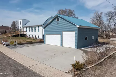 Other - 303 1st Ave NE, Garrison, ND 58540 photo 3 of 33
