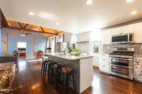 Kitchen - 303 1st Ave NE, Garrison, ND 58540 photo 1 of 2
