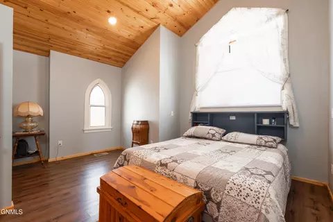 Bedroom - 303 1st Ave NE, Garrison, ND 58540 photo 1 of 4