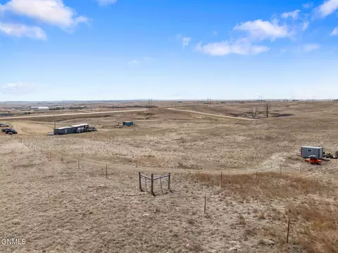 14775 Us 2, Williston, ND 58801 photo 12