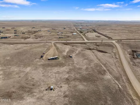 14775 Us 2, Williston, ND 58801 photo 4