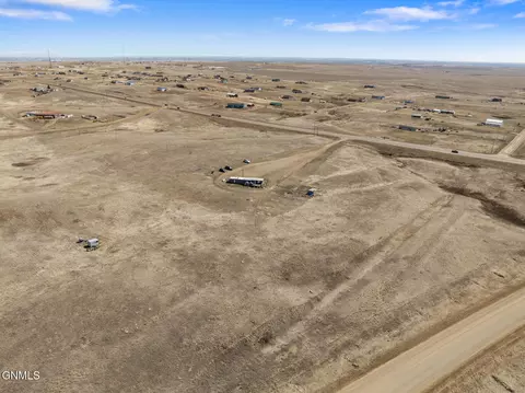 14775 Us 2, Williston, ND 58801 photo 3