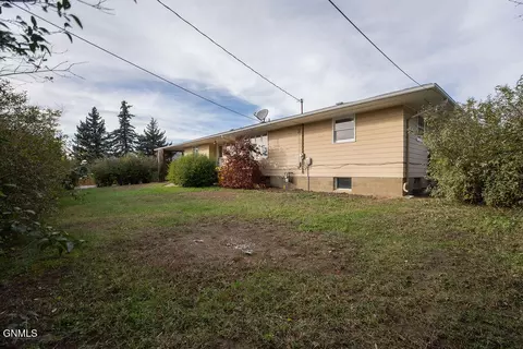 Exterior - 741 Empire Rd, Dickinson, ND 58601 photo 5 of 9