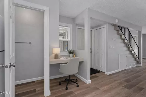 Entry Way - 2984 Warwick Loop, Bismarck, ND 58504 photo 1 of 1