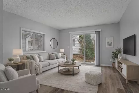 Living - 2984 Warwick Loop, Bismarck, ND 58504 photo 1 of 1