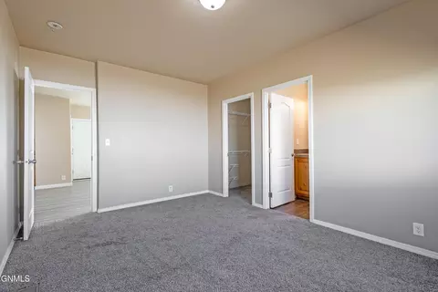 Bedroom - 12385 Rainbow Loop, Epping, ND 58843 photo 1 of 3