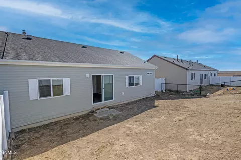 Exterior - 12385 Rainbow Loop, Epping, ND 58843 photo 2 of 3