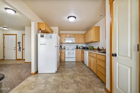 Other - 816 Nighthawk Dr, Stanley, ND 58784 photo 7 of 10