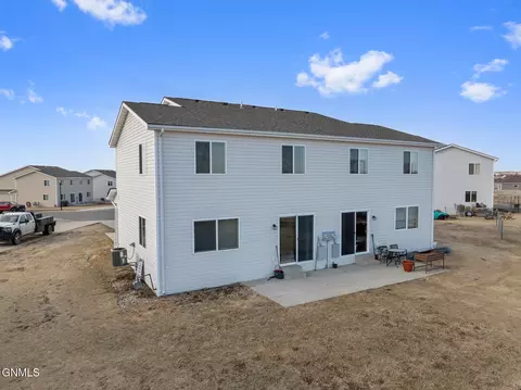 Exterior - 816 Nighthawk Dr, Stanley, ND 58784 photo 5 of 5