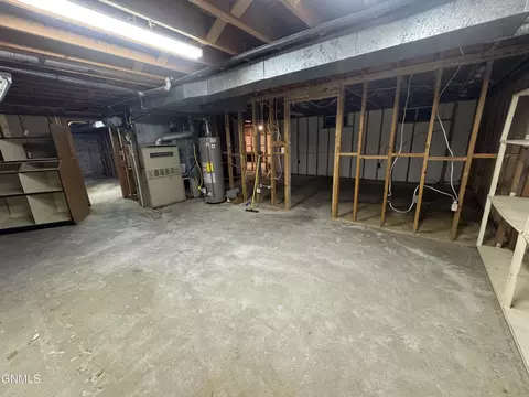 Other - 1292 8th St SW, Dickinson, ND 58601 photo 21 of 38
