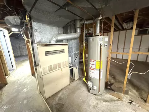 Other - 1292 8th St SW, Dickinson, ND 58601 photo 22 of 38