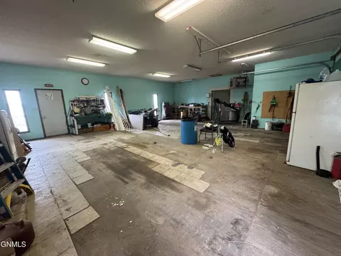 Other - 1292 8th St SW, Dickinson, ND 58601 photo 27 of 38