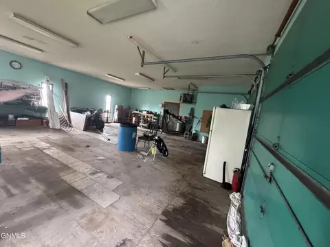 Other - 1292 8th St SW, Dickinson, ND 58601 photo 29 of 38