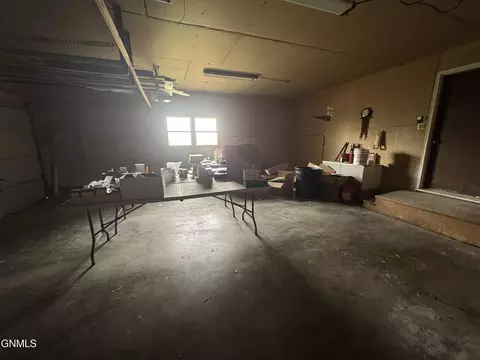 Other - 1292 8th St SW, Dickinson, ND 58601 photo 23 of 38