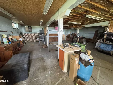 Other - 1292 8th St SW, Dickinson, ND 58601 photo 33 of 38