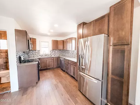 Kitchen - 706 9th Ave W, Williston, ND 58801 photo 2 of 6